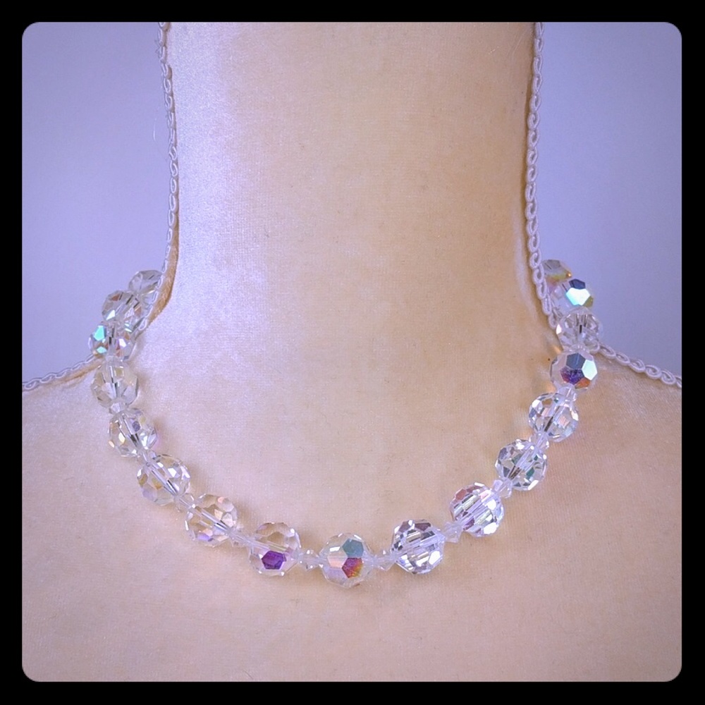 Beautiful Vintage Clear Aurora Borealis Choker 💖